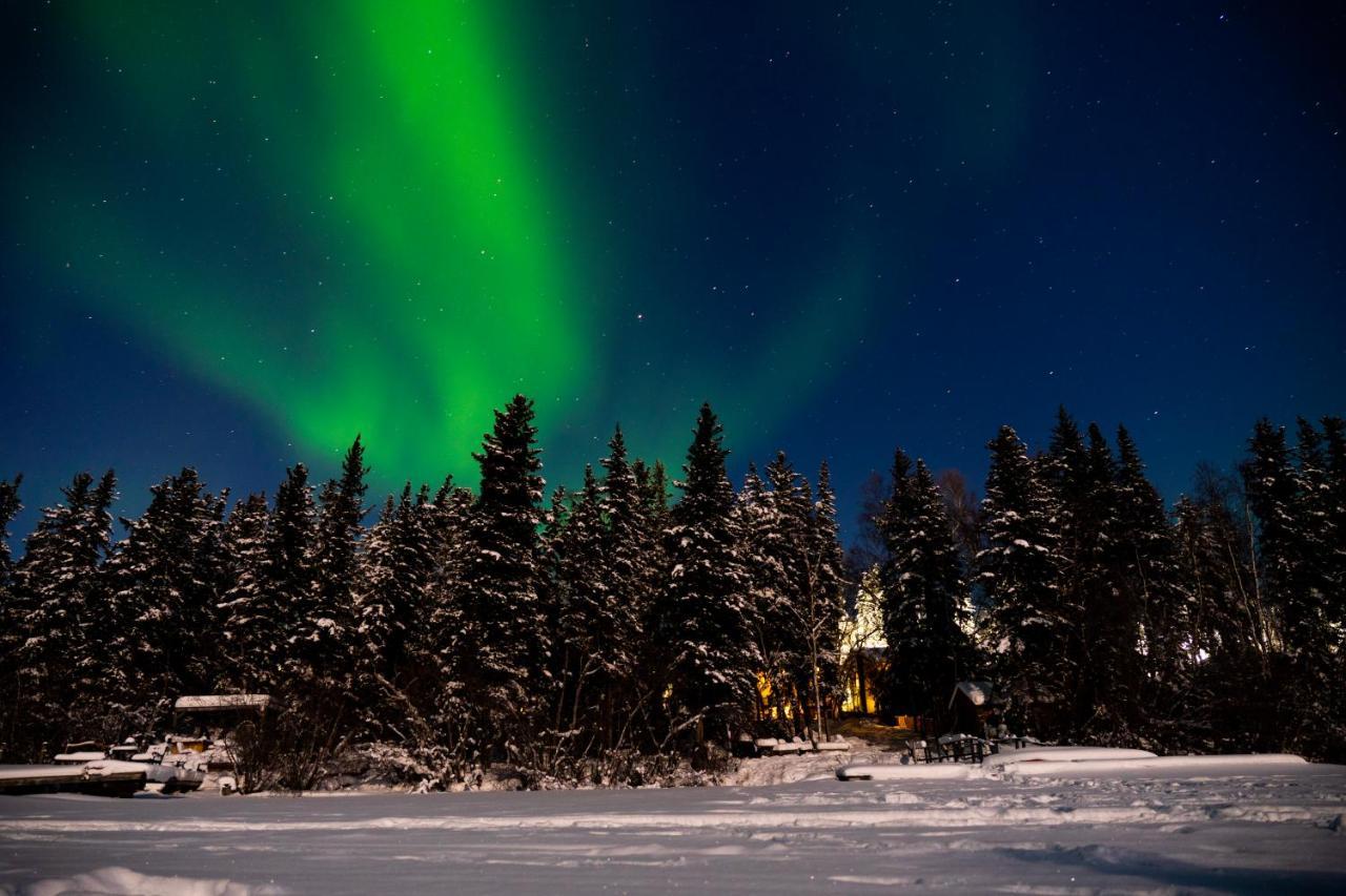 Great Slave Lakeside Bed & Breakfast Yellowknife Esterno foto